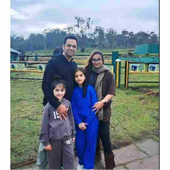 Kiara Khanna’s Family Photos
